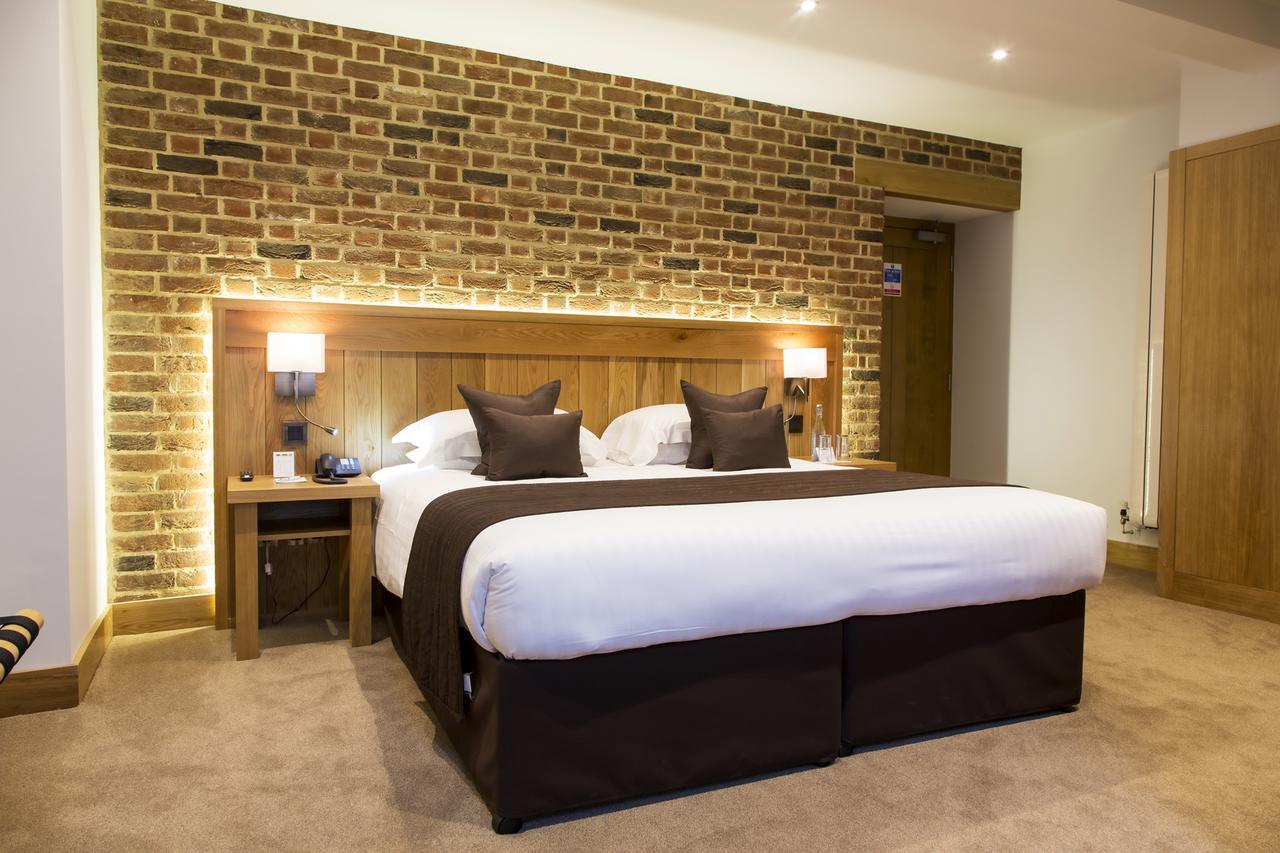 Tewinbury Farm Hotel