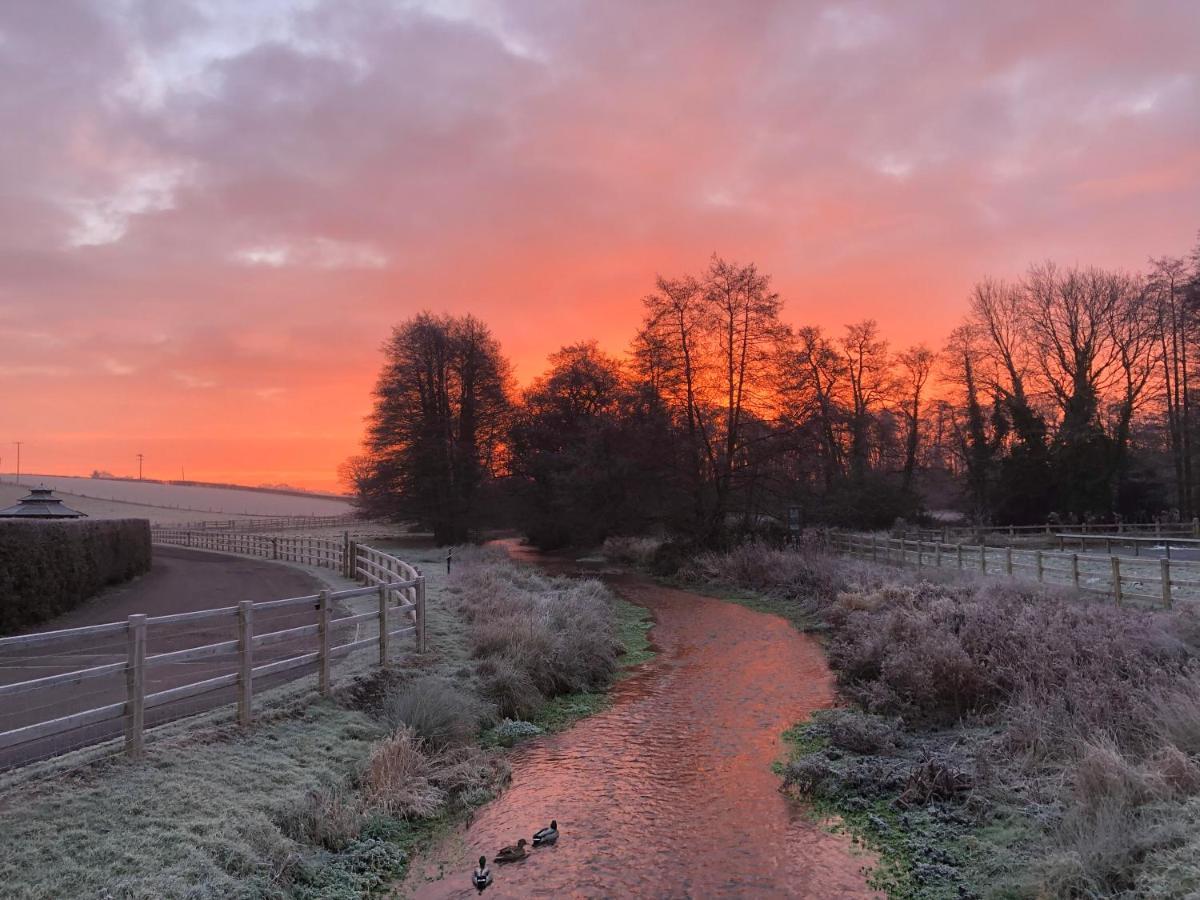 Tewinbury Farm